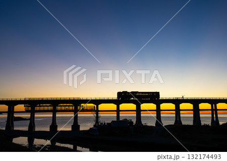 惣郷川橋梁－山陰本線の風景 132174493