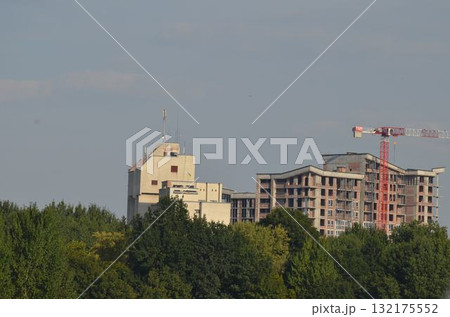 houses on the city 132175552