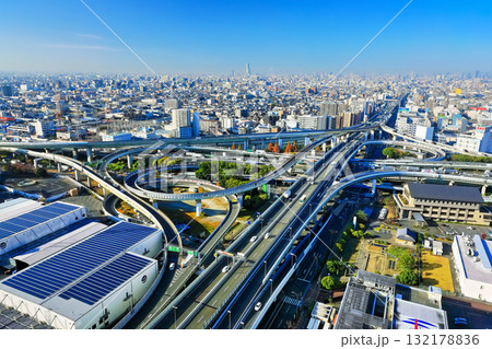 【大阪府】晴天の東大阪ジャンクション 132178836