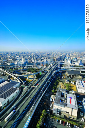 【大阪府】晴天の東大阪ジャンクション 【大阪府】晴天の東大阪ジャンクション 132178850