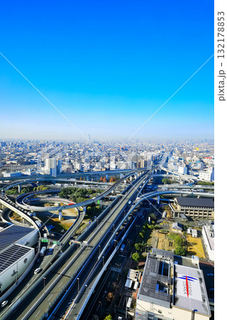 【大阪府】晴天の東大阪ジャンクション 132178853