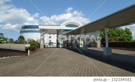 中山競馬場の入口 中山競馬場の入口 132184581