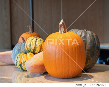 ハロウィンのディスプレイ　巨大カボチャ 132192077