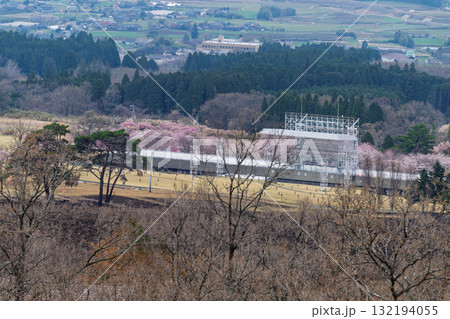 うららかな春に阿蘇山を背景に映える世界最大級の屋外ステージ アスペクタ(南阿蘇村) うららかな春に阿蘇山を背景に映える世界最大級の屋外ステージ アスペクタ(南阿蘇村) 132194055
