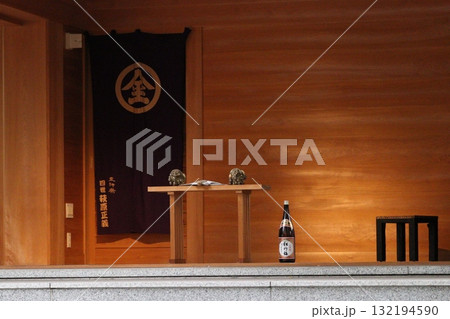 里神楽の能舞台 132194590