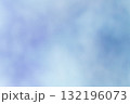 淡い青と紫のぼかし背景 132196073