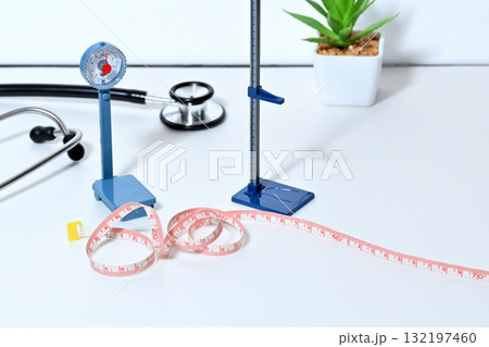 健康診断・定期健診・人間ドック・身体検査 132197460