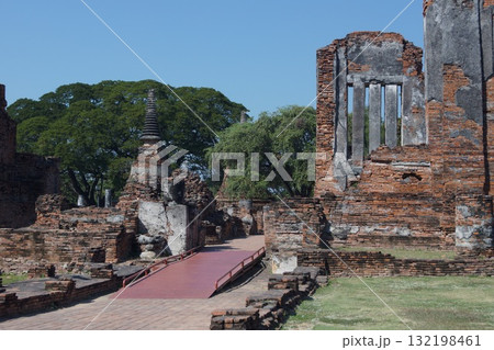 タイ アユタヤ アユタヤ歴史公園 ワット・プラ・シーサンペットの風景 タイ アユタヤ アユタヤ歴史公園 ワット・プラ・シーサンペットの風景 132198461