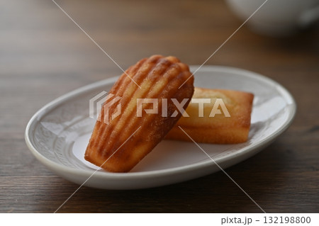 アンリシャルパンティエ　フィナンシェ　マドレーヌ 132198800