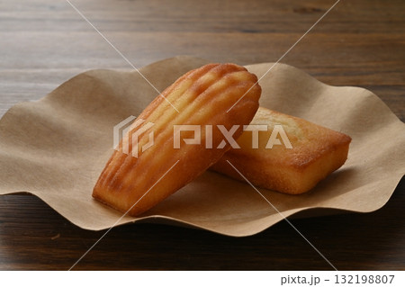 アンリシャルパンティエ　フィナンシェ　マドレーヌ 132198807