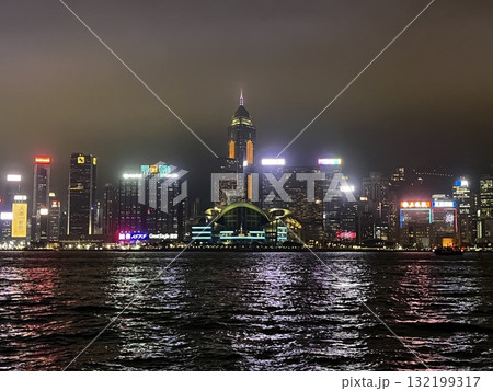 アベニュー・オブ・スターズから見た香港の夜景 132199317