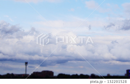 雨が降り出しそうな空模様 132201528