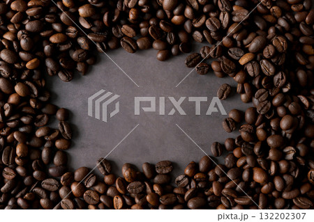 コーヒー豆とテキストスペース 132202307