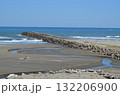 テトラポットと海の写真 132206900