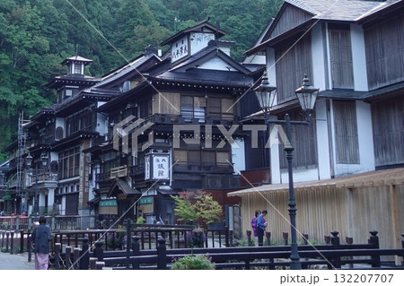 山形県尾花沢市 銀山温泉 ドラマ「おしん」の舞台 山形県尾花沢市 銀山温泉 ドラマ「おしん」の舞台 132207707