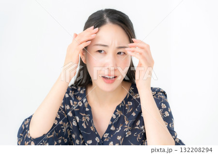 女性　ヘアケア 132208294