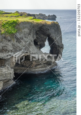 沖縄県 快晴の万座毛 沖縄県 快晴の万座毛 132209703