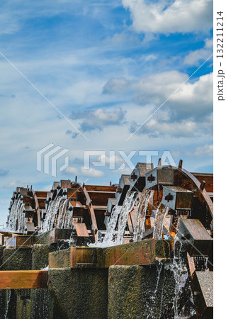 菱野の三連水車 菱野の三連水車 132211214