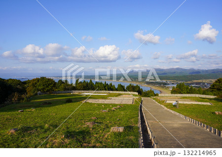 勝山館跡から眺める上ノ国の町 132214965