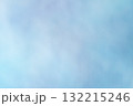 淡い青と紫のぼかし背景 132215246