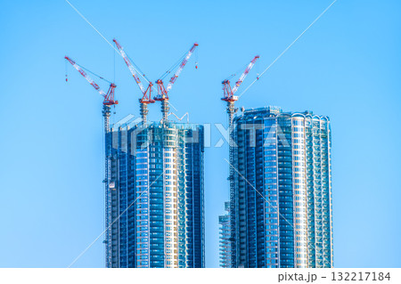 日本の東京都市景観 建設中の豊海地区・タワーマンションなどを望む 日本の東京都市景観 建設中の豊海地区・タワーマンションなどを望む 132217184