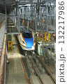 整備中の北陸新幹線 W7系 整備中の北陸新幹線 W7系 132217986