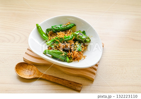 万願寺とうがらしのじゃこ炒め 132223110