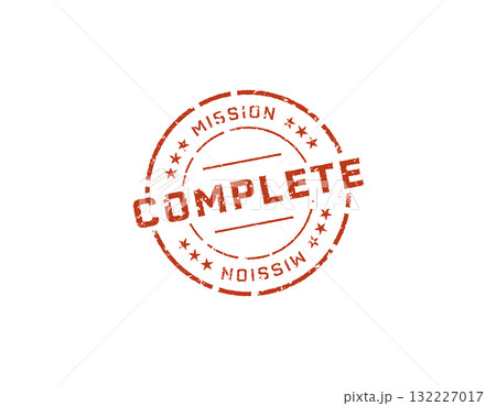 MISSION COMPLETE (ミッション コンプリート) 任務完了の赤丸スタンプ。ベクター素材 132227017