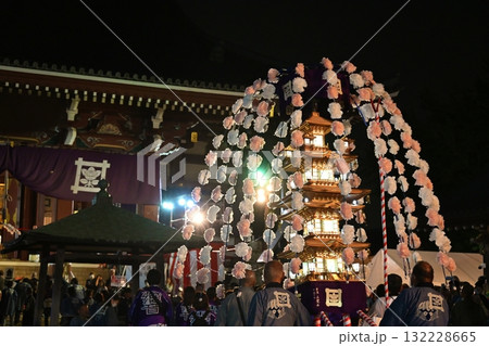 池上本門寺のお会式の万灯練供養　東京 132228665