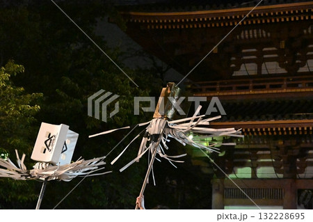 池上本門寺のお会式の万灯練供養　東京 132228695