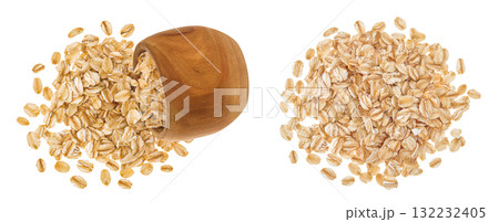 Oat flakes in wooden bowl isolated on white background with full depth of field. Top view. Flat lay 132232405