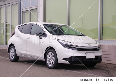 自動車イメージ トヨタ新型アクア 自動車イメージ トヨタ新型アクア 132235140