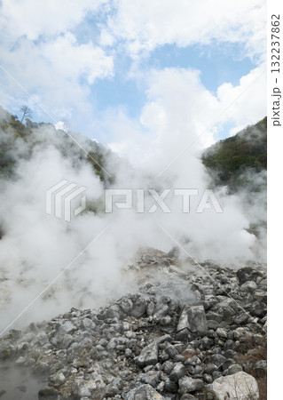 八幡地獄の自然風景 八幡地獄の自然風景 132237862