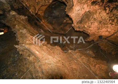 郡上鍾乳洞（岐阜県郡上市）洞内 132240564