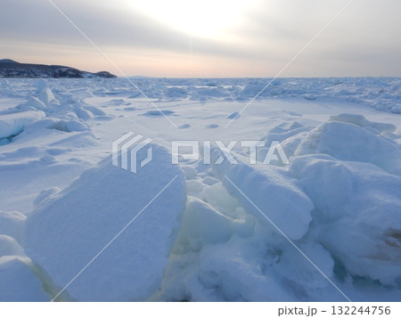 流氷の海 132244756