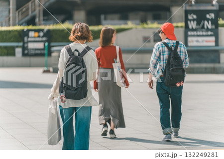 supporting my fave 132249281