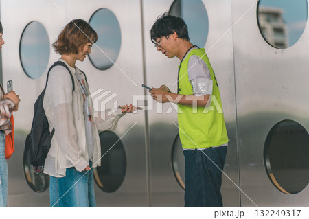 supporting my fave 132249317