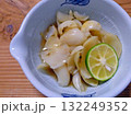 花も美しいオニユリ、ユリ根の甘煮（煮物）の写真 132249352