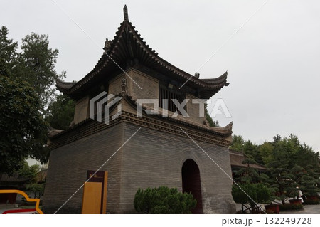 シルクロードの起点　中国西安市大慈恩寺の大雁塔 132249728