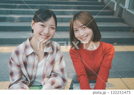 女子大生のキャンパスライフ 女子大生のキャンパスライフ 132251475