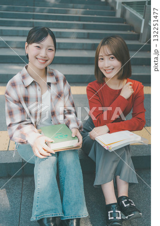 女子大生のキャンパスライフ 女子大生のキャンパスライフ 132251477