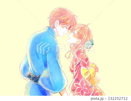 幸せそうな向かい合う男女　浴衣 132252712