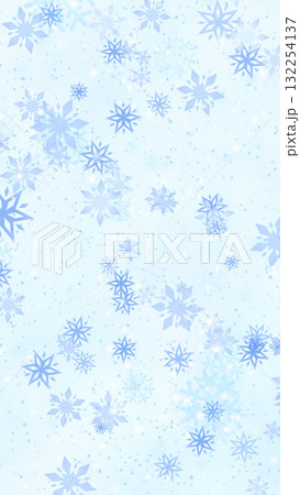 光り輝く雪の結晶が幻想的で美しい背景 光り輝く雪の結晶が幻想的で美しい背景 132254137