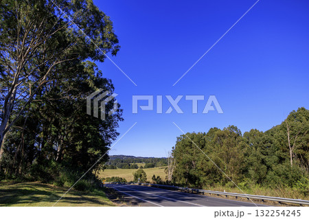 NSW州のバンガローの素晴らしい展望台 NSW州のバンガローの素晴らしい展望台 132254245