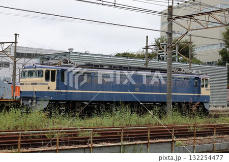 府中本町駅付近に留置されていたEF65 535電気機関車 132254477