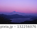 箱根ターンパイクからの富士山 132256076