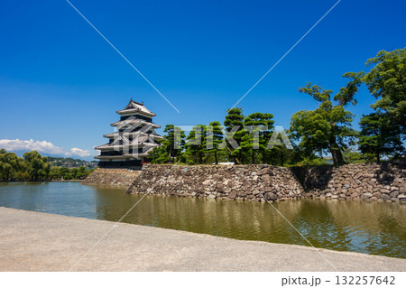 松本城(長野県-松本市) 132257642