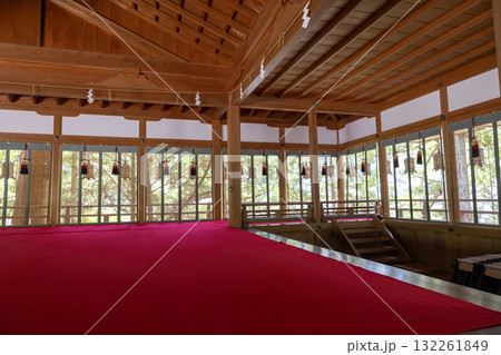 奈良県／天河大弁財天の神楽殿（2025年8月28日撮影） 132261849