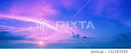 Early morning on the beach. Pink sunrise over the sea. Horizontal banner Early morning on the beach. Pink sunrise over the sea. Horizontal banner 132263030