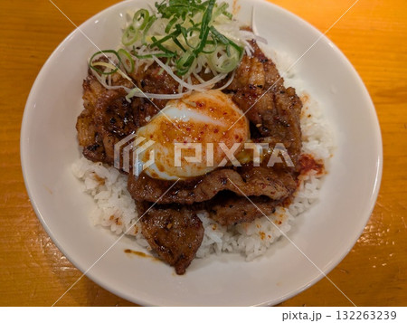 焼肉丼 焼肉丼 132263239